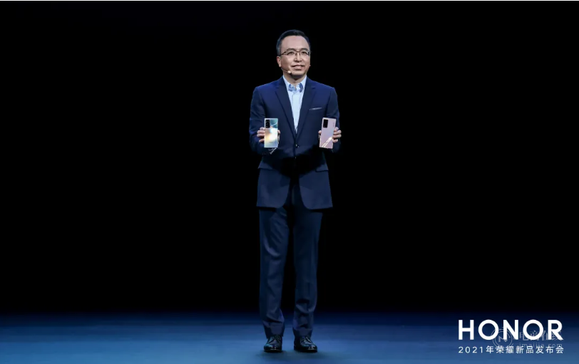 天猫代运营新荣耀首战留下的3个新命题